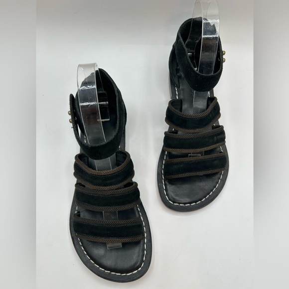 BERNARDO Theo Black Suede and Leather  Strappy Flat Sandal 7 - Picture 7 of 14